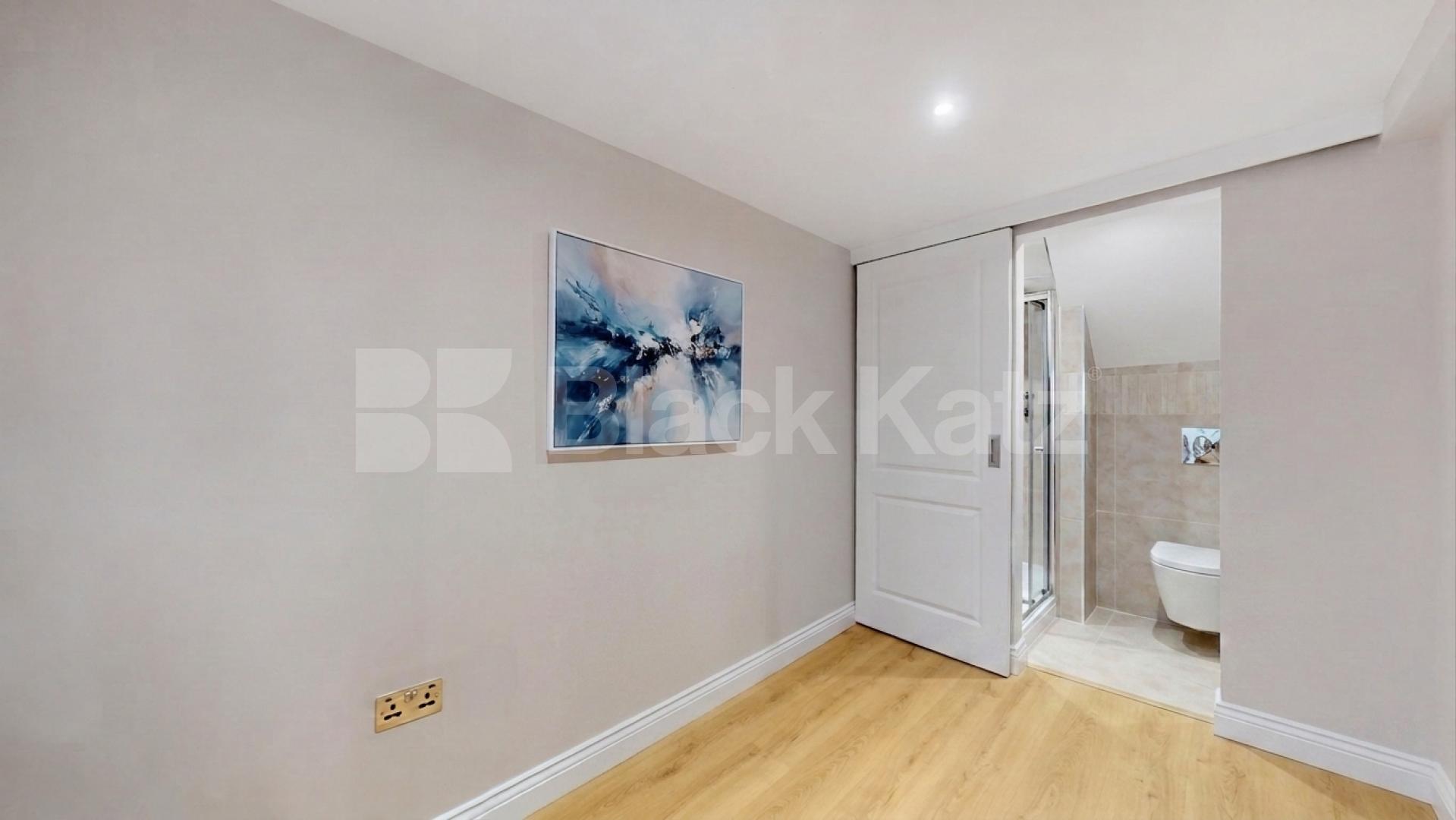 Newly renovated self-contained studio apartment available now on Sandwell Crescent, NW6 Sandwell Crescent, West Hampstead, NW6 (All bills Included),  London