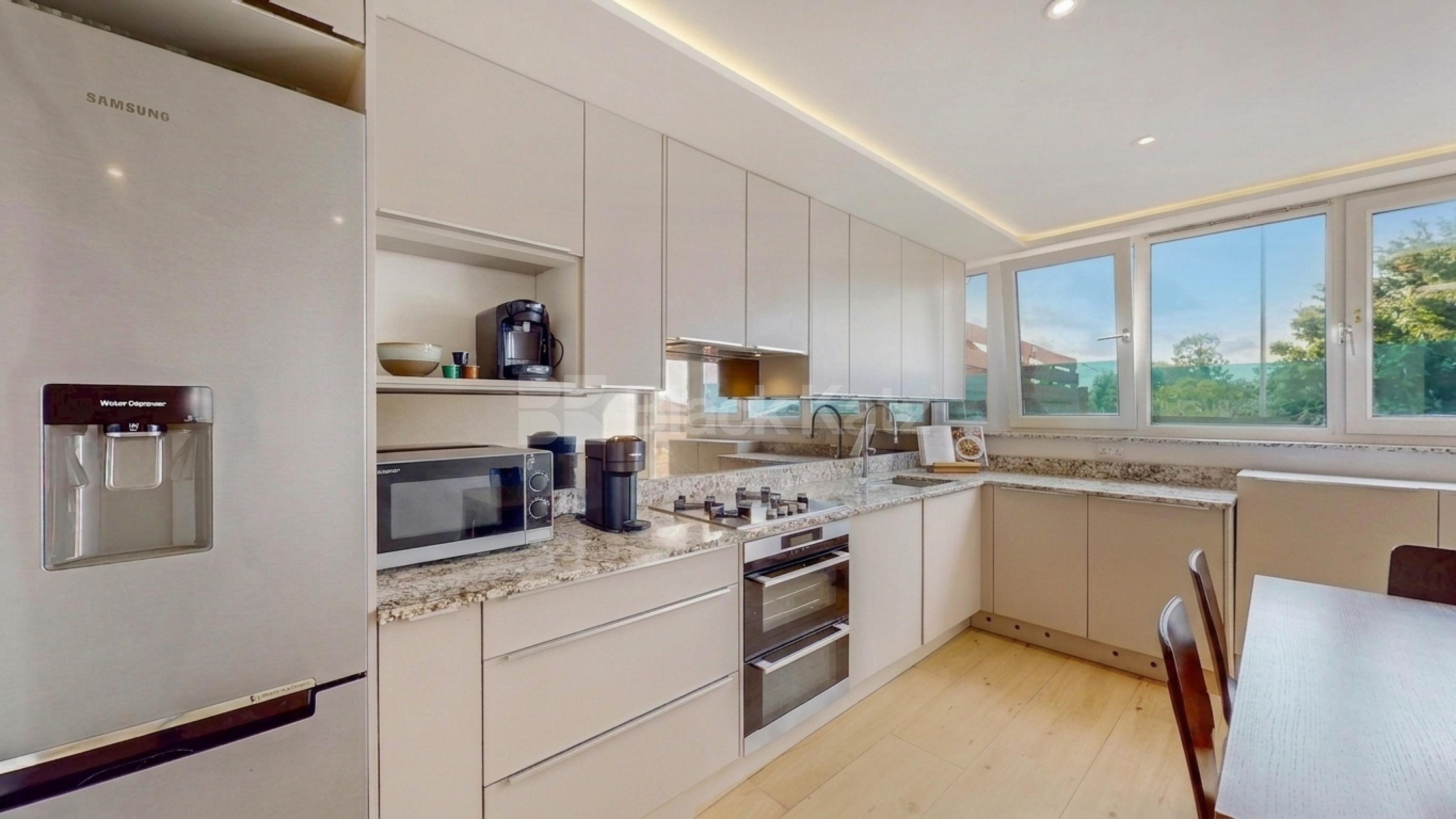This spacious and stylish three-bedroom apartment is perfectly situated in the heart of West Hampstead, one of London’s most sought-after residential neighbourhoods Netherwood Street, West Hampstead, NW6 (Inclusive of gas),  Webheath Netherwood Street NW6