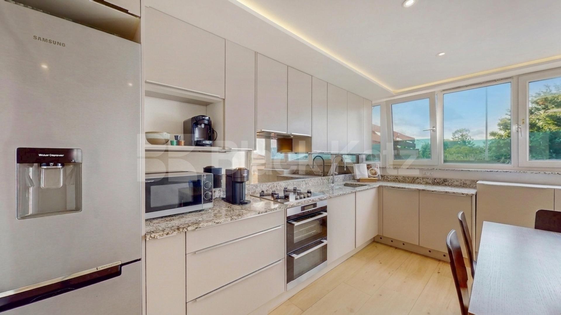 This spacious and stylish three-bedroom apartment is perfectly situated in the heart of West Hampstead, one of London’s most sought-after residential neighbourhoods Netherwood Street, West Hampstead, NW6 (Inclusive of gas),  Webheath Netherwood Street