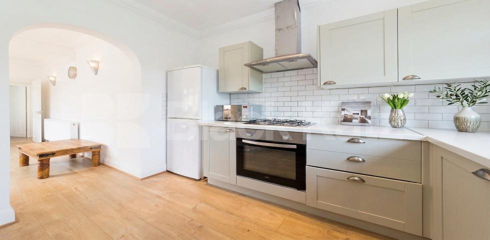 This is an excellent three double bedroom apartment in a Victorian conversion in Golders Green Powis Gardens, London, NW11,  London