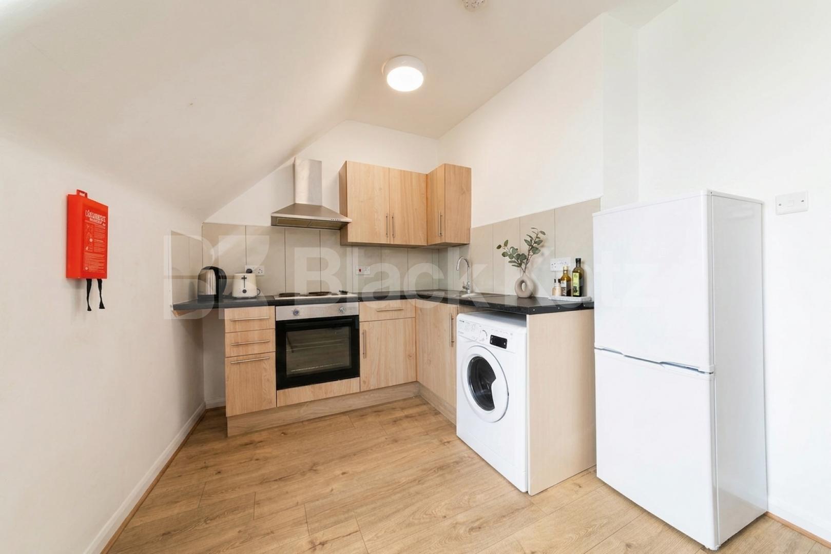 A well-presented and bright two-bedroom apartment located on Burnley Road, Dollis Hill, NW10.The property features a spacious open-plan living and kitchen area, flooded with natural light, creating a welcoming and airy atmosphere Burnley Road, Dollis Hill, NW10,  London