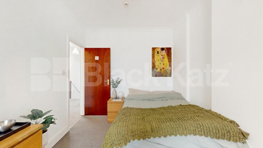 We are happy to present this lovely three double bedroom apartment located in Brondesbury area Willesden Lane, Kilburn, NW6,  London