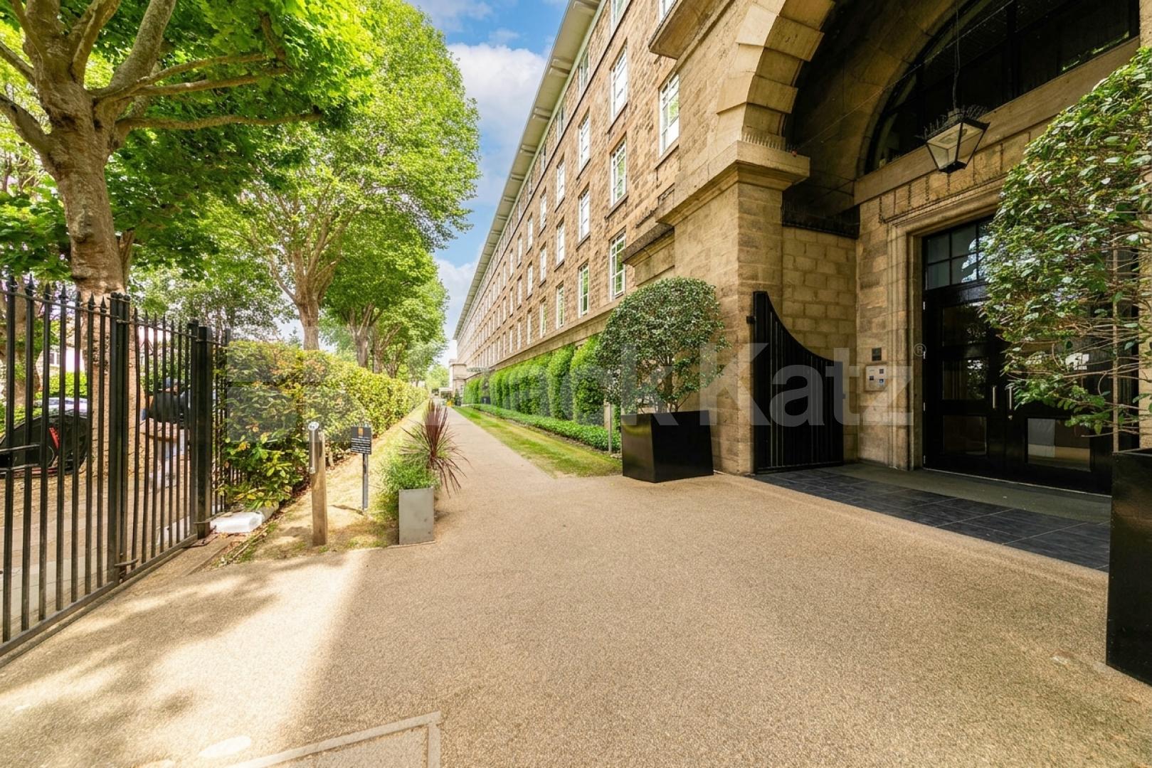 A well-presented two-bedroom, one-bathroom apartment situated in the sought-after Bromyard House development, W3.Offered part furnished and available from July, this spacious apartment features two generous double bedrooms, a modern bathroom, and a l Bromyard Avenue, London, W3 (Inclusive of Water),  Bromyard House Bromyard Avenue