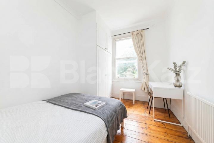 Suitable for Sharers / No Lounge Philbeach Gardens, London, SW5,  London