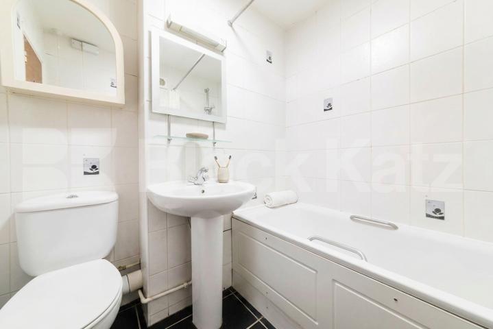 UNDERGROUND PARKING SPACEWe are delighted to offer for rent this lovely, homely one bedroom apartment set on the raised ground floor of a private purpose built block Lymington Road, London, NW6,  London
