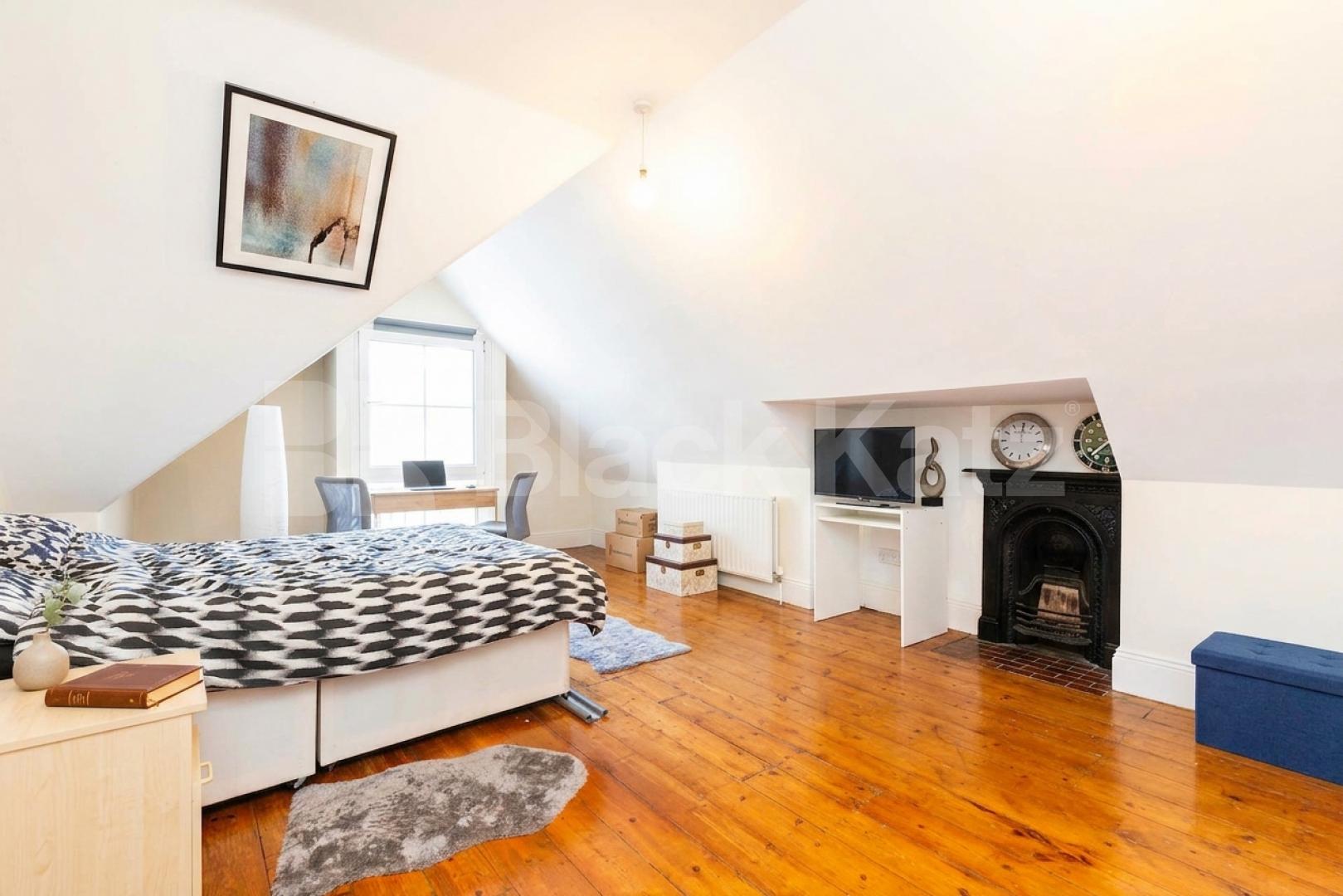Perfectly located on Finchley Road, this four bedroomed flat boasts high ceilings and modern finishing  Finchley Road, London, NW3,  London