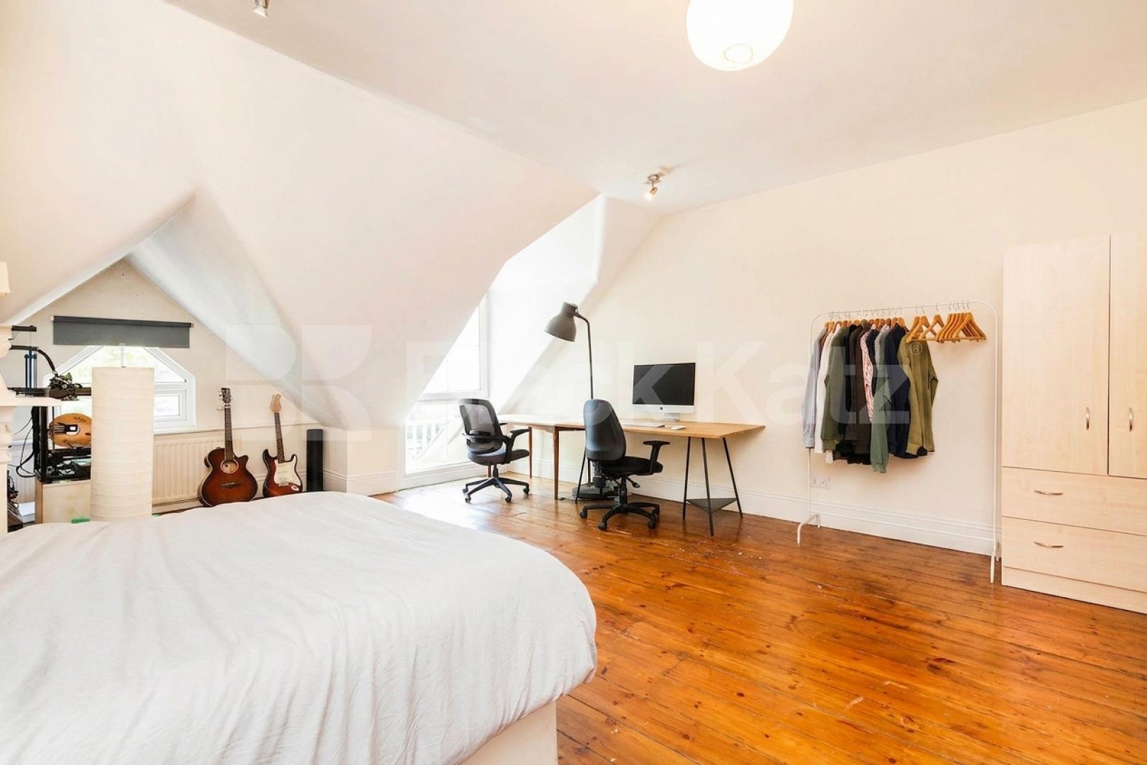 Perfectly located on Finchley Road, this four bedroomed flat boasts high ceilings and modern finishing  Finchley Road, London, NW3,  London