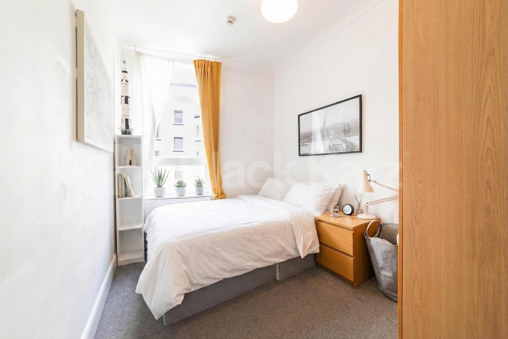 We are happy to present this lovely three double bedroom apartment located in Brondesbury area Willesden Lane, Kilburn, NW6,  London