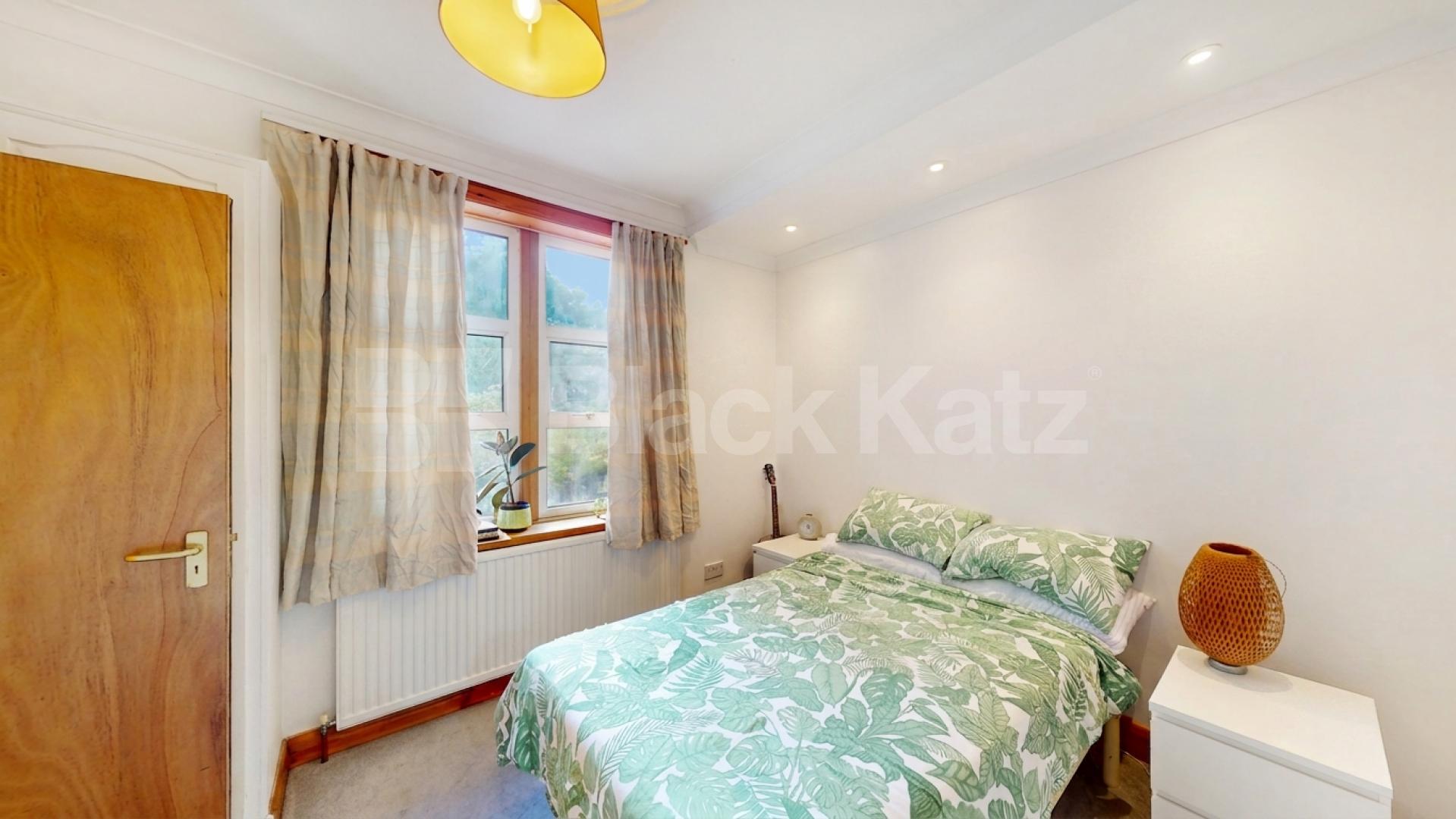 A spacious and well-maintained three double bedroom apartment situated in the popular Grosvenor Gardens area of Willesden Green, NW2 Grosvenor Gardens, London, NW2,  London
