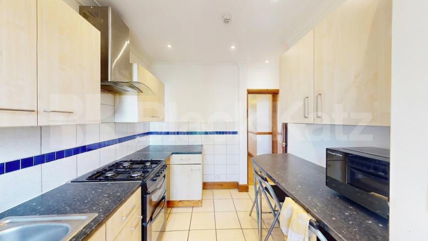 A spacious and well-maintained three double bedroom apartment situated in the popular Grosvenor Gardens area of Willesden Green, NW2 Grosvenor Gardens, London, NW2,  London