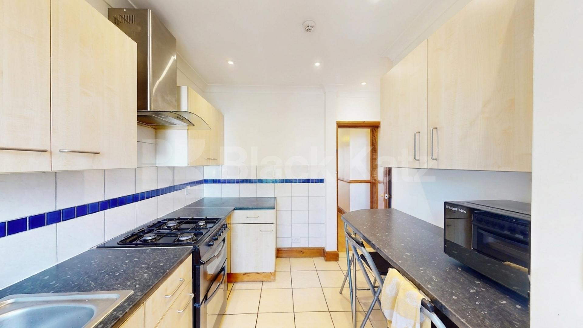 A spacious and well-maintained three double bedroom apartment situated in the popular Grosvenor Gardens area of Willesden Green, NW2 Grosvenor Gardens, London, NW2,  London