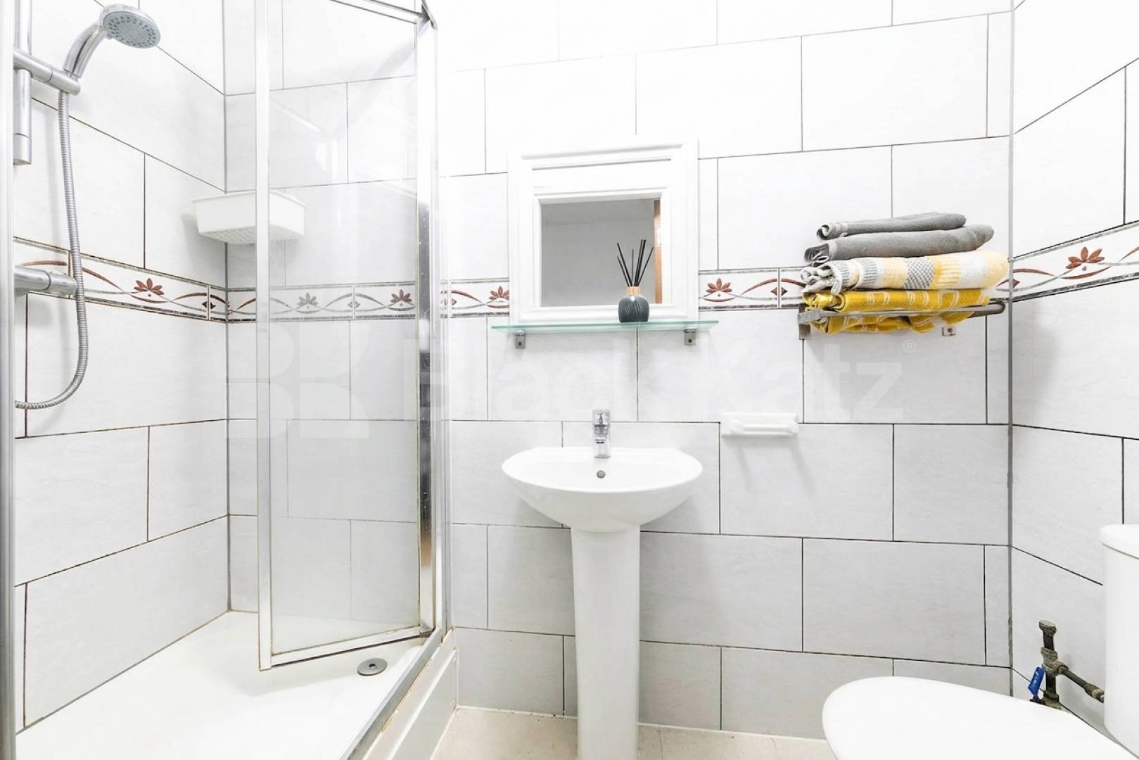 This is a great apartment in a modern newly built block a short walk from Willesden Green tube Heathfield Park, Willesden Green, NW2,  Lotus House