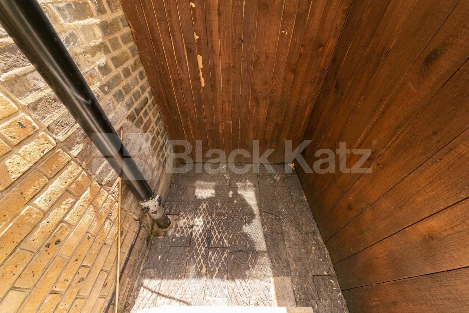 A well-presented one-bedroom flat offering excellent value for money High Road, London, NW10,  London