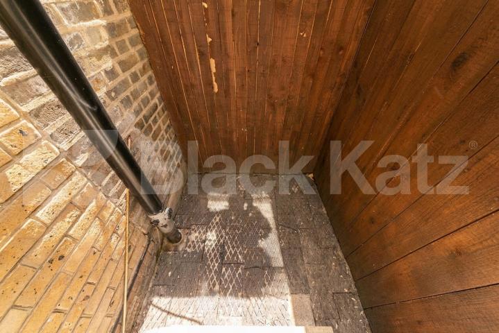A well-presented one-bedroom flat offering excellent value for money High Road, London, NW10,  London