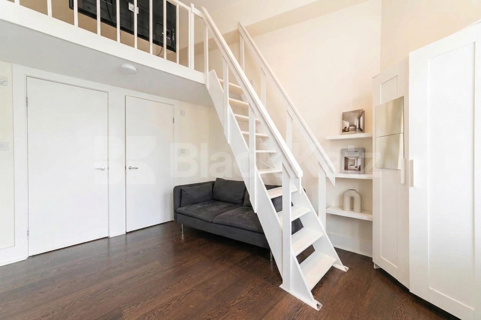 A well-presented mezzanine studio apartment situated on the sought-after Sutherland Avenue, W9, available from the end of August.This bright and cleverly designed studio features an open-plan living area with a modern kitchen, dining space and comfor Sutherland Avenue, London, W9,  London