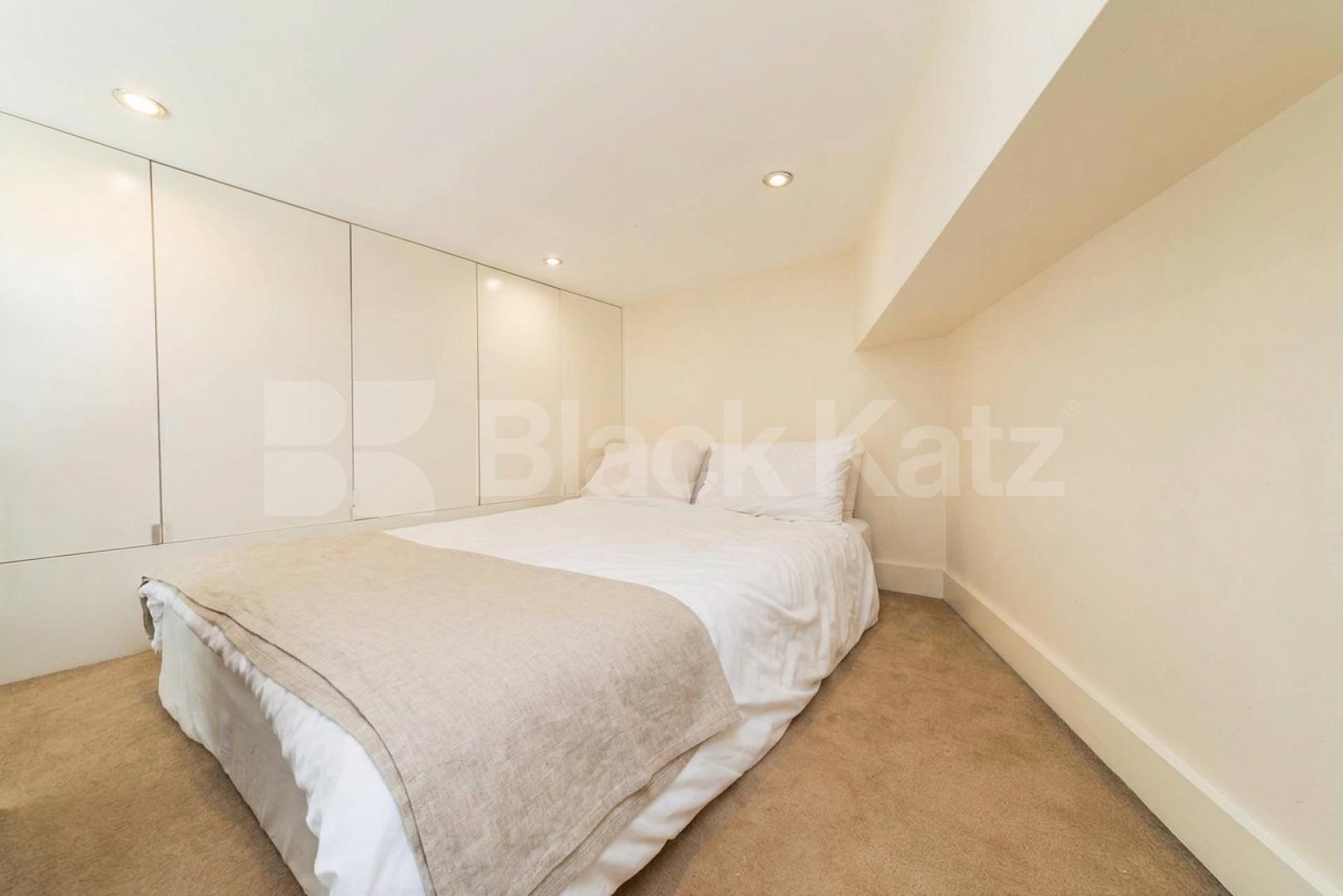 A well-presented mezzanine studio apartment situated on the sought-after Sutherland Avenue, W9, available from the end of August.This bright and cleverly designed studio features an open-plan living area with a modern kitchen, dining space and comfor Sutherland Avenue, London, W9,  London