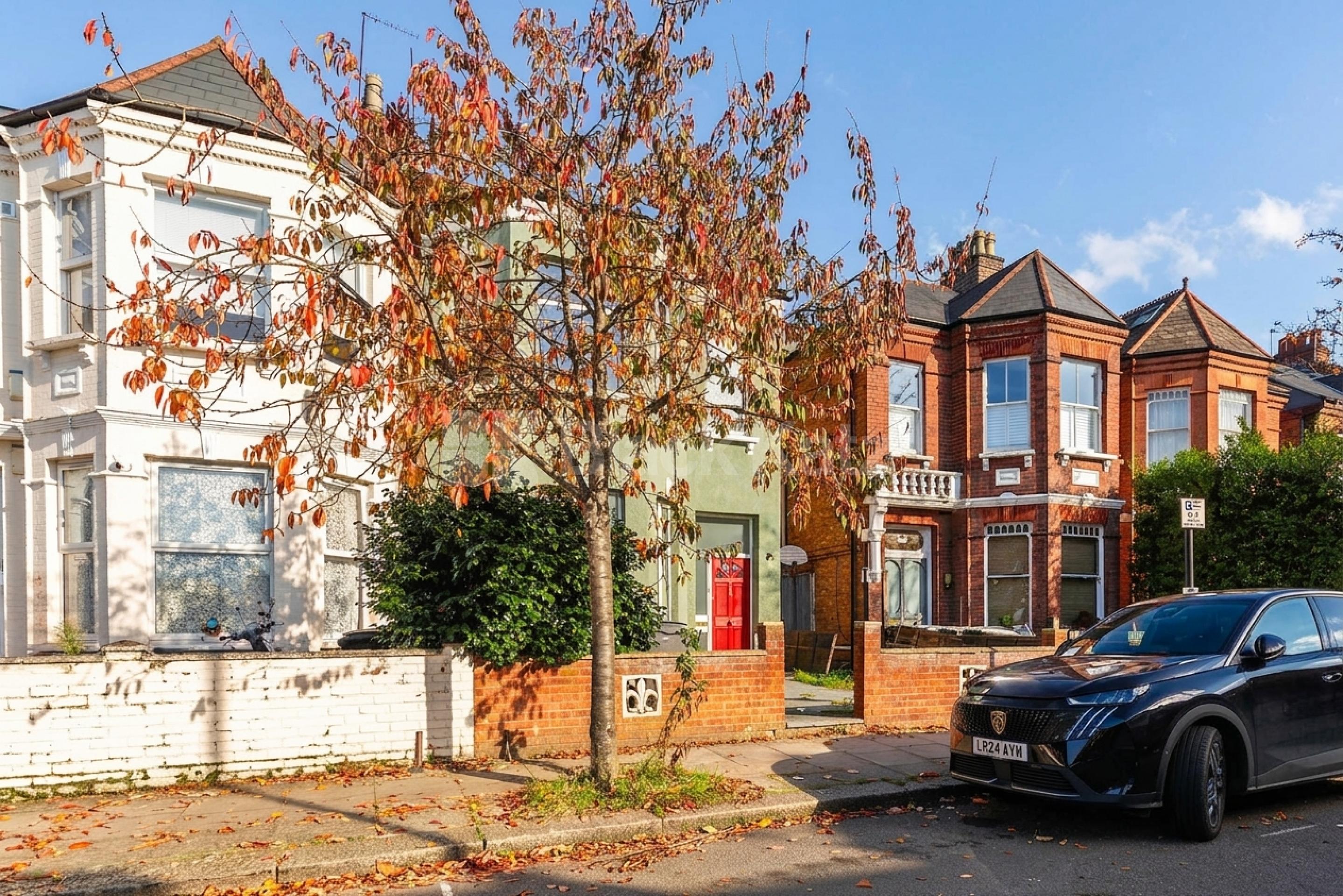 Finished to a high standard, the house features a newly refurbished interior, contemporary fixtures and fittings, and spacious accommodation throughout.Ideally located in NW2, the property provides excellent access to local amenities, transport links Fordwych Road, London, NW2,  London NW2