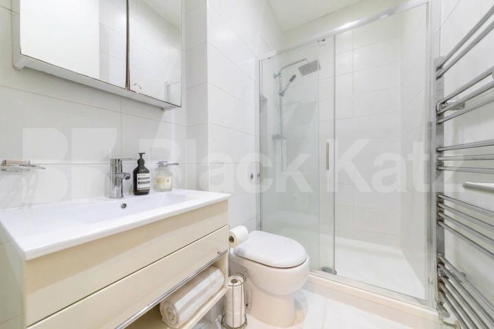Spacious and beautifully presented 3-bedroom, 2-bathroom apartment located on sought-after Dyne Road, NW6 Dyne Road, London, NW6,  London