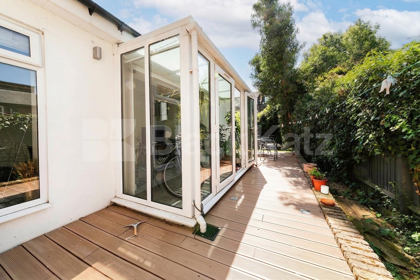 Spacious and beautifully presented 3-bedroom, 2-bathroom apartment located on sought-after Dyne Road, NW6 Dyne Road, London, NW6,  London