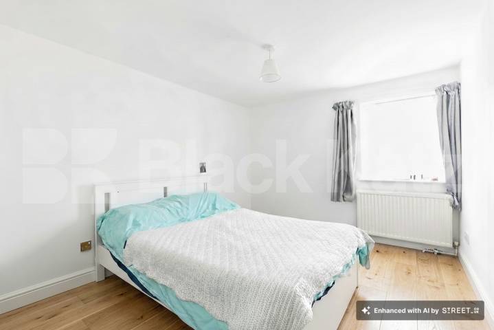 A beautifully presented, furnished one-bedroom apartment located in an impressive Victorian conversion on the sought-after Sutherland Avenue, W9 Sutherland Avenue, Maida Vale, W9,  London