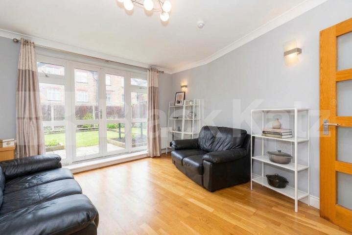 Suitable for Sharers / Available from September Heathfield Park, Willesden Green, NW2,  Lotus House