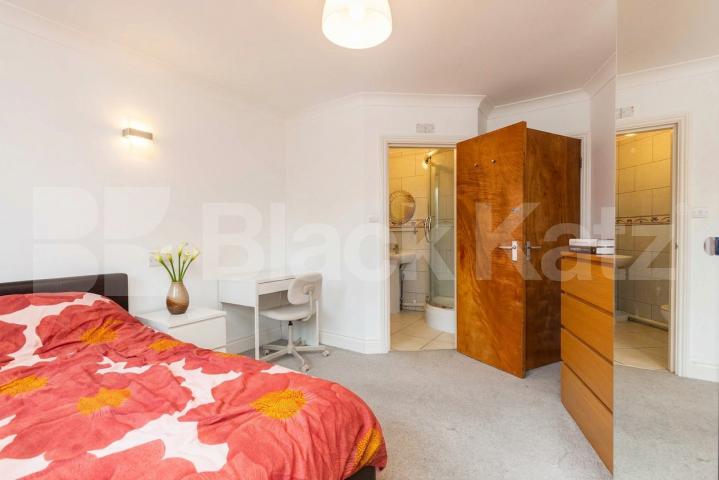 Suitable for Sharers / Available from September Heathfield Park, Willesden Green, NW2,  Lotus House