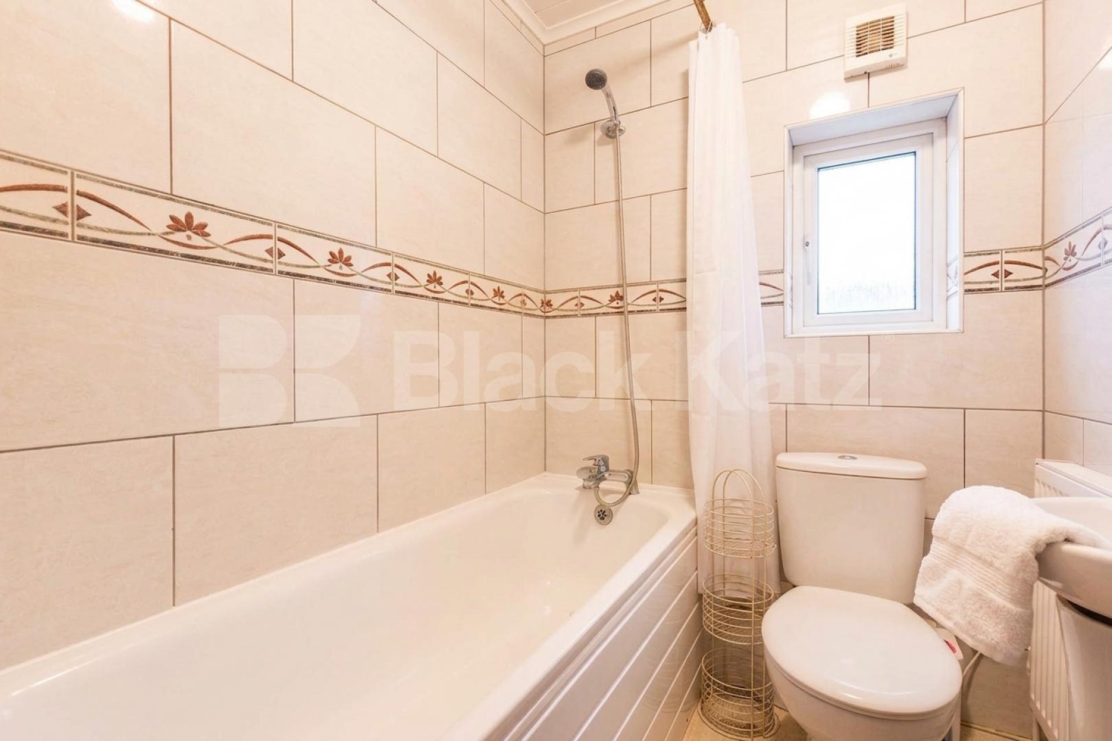 Suitable for Sharers / Available from September Heathfield Park, Willesden Green, NW2,  Lotus House