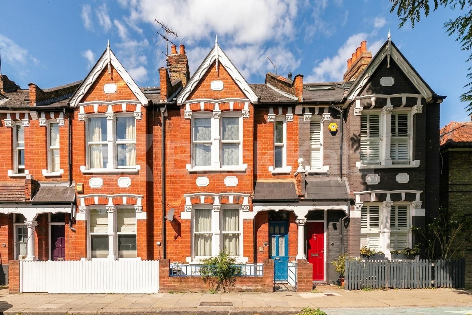 A beautifully presented and generously proportioned three-bedroom house situated on the sought-after Galloway Road, W12 Galloway Road, London, W12,  London