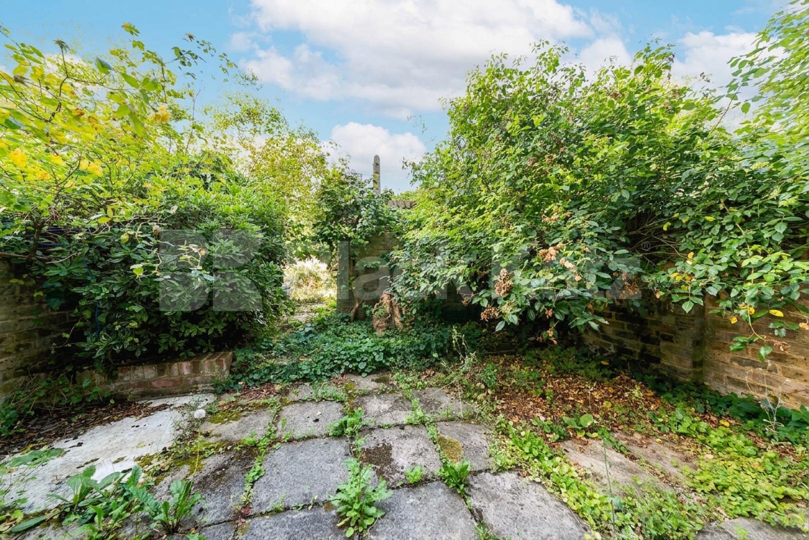 A beautifully presented and generously proportioned three-bedroom house situated on the sought-after Galloway Road, W12 Galloway Road, London, W12,  London
