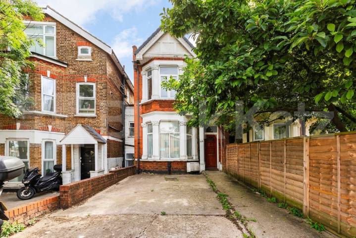 Available September Church Road, London, NW10,  London