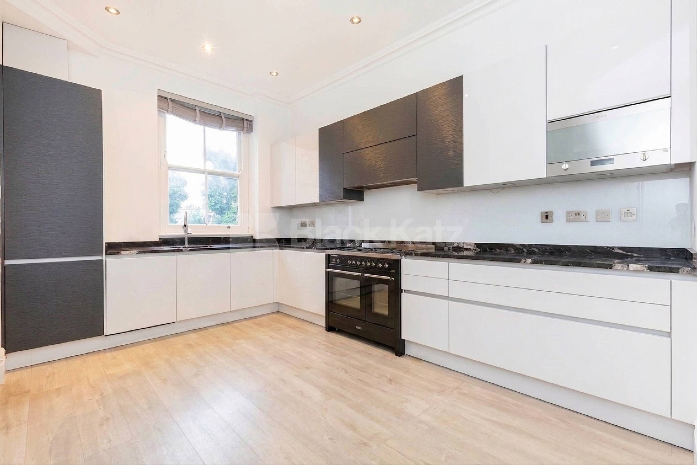 Situated within the sought-after Sandwell Mansions, NW6, this exceptionally spacious three-bedroom apartment has been finished to a high modern standard throughout.The property boasts three generously sized double bedrooms, offering ample space for f Sandwell Mansions, West Hampstead, NW6,  Sandwell Mansions West End Lane NW6