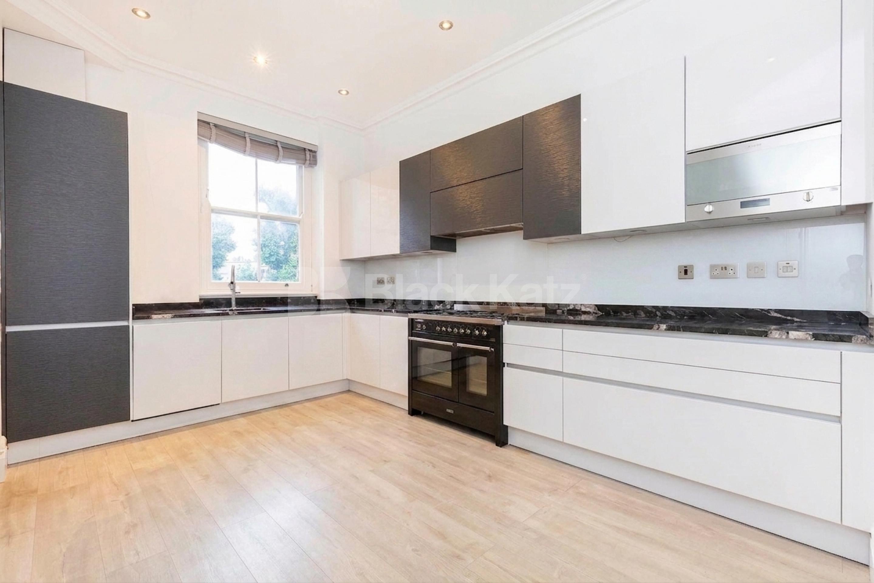 Situated within the sought-after Sandwell Mansions, NW6, this exceptionally spacious three-bedroom apartment has been finished to a high modern standard throughout.The property boasts three generously sized double bedrooms, offering ample space for f Sandwell Mansions, West Hampstead, NW6,  Sandwell Mansions West End Lane NW6