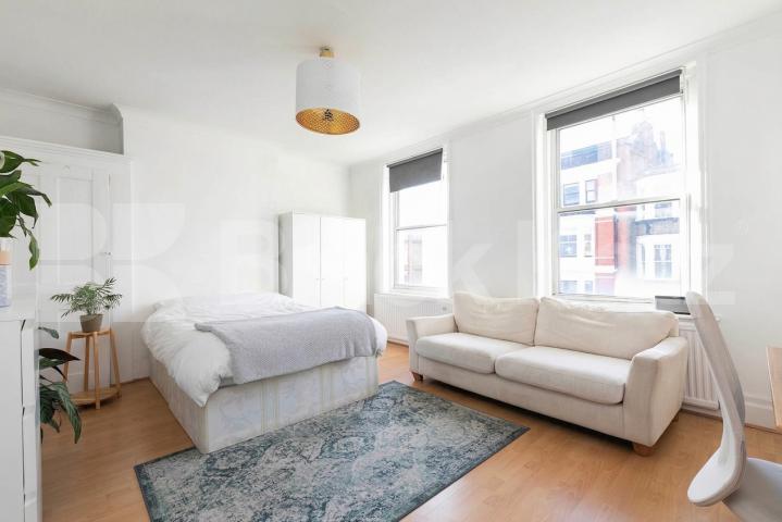 A spacious and well-presented furnished three-bedroom apartment ideally located on West End Lane in the heart of West Hampstead, NW6.The property comprises three large double bedrooms, all of which offer ample space for a desk and additional storage, West End Lane, London, NW6,  London