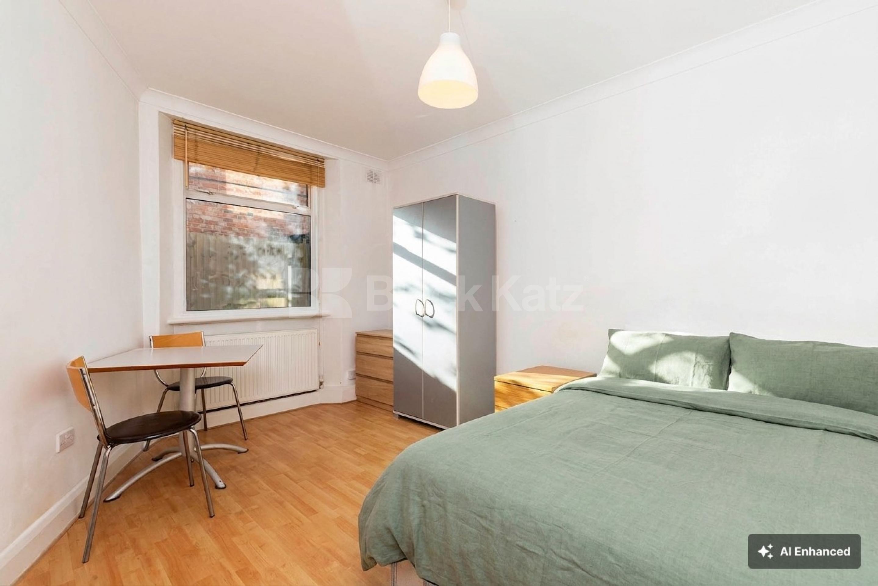 Council tax, Gas, heating and Water included Willesden Lane, Kilburn, NW2 (Council tax, Gas, Heating and Water Included),  London NW2