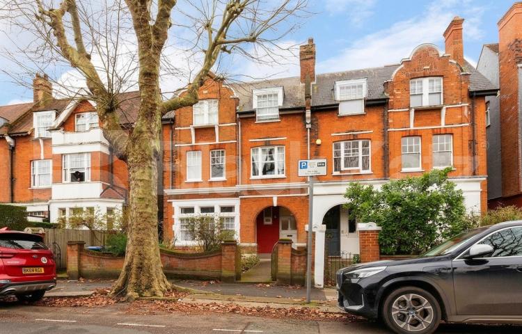 Dartmouth Road, London, NW2,  London
