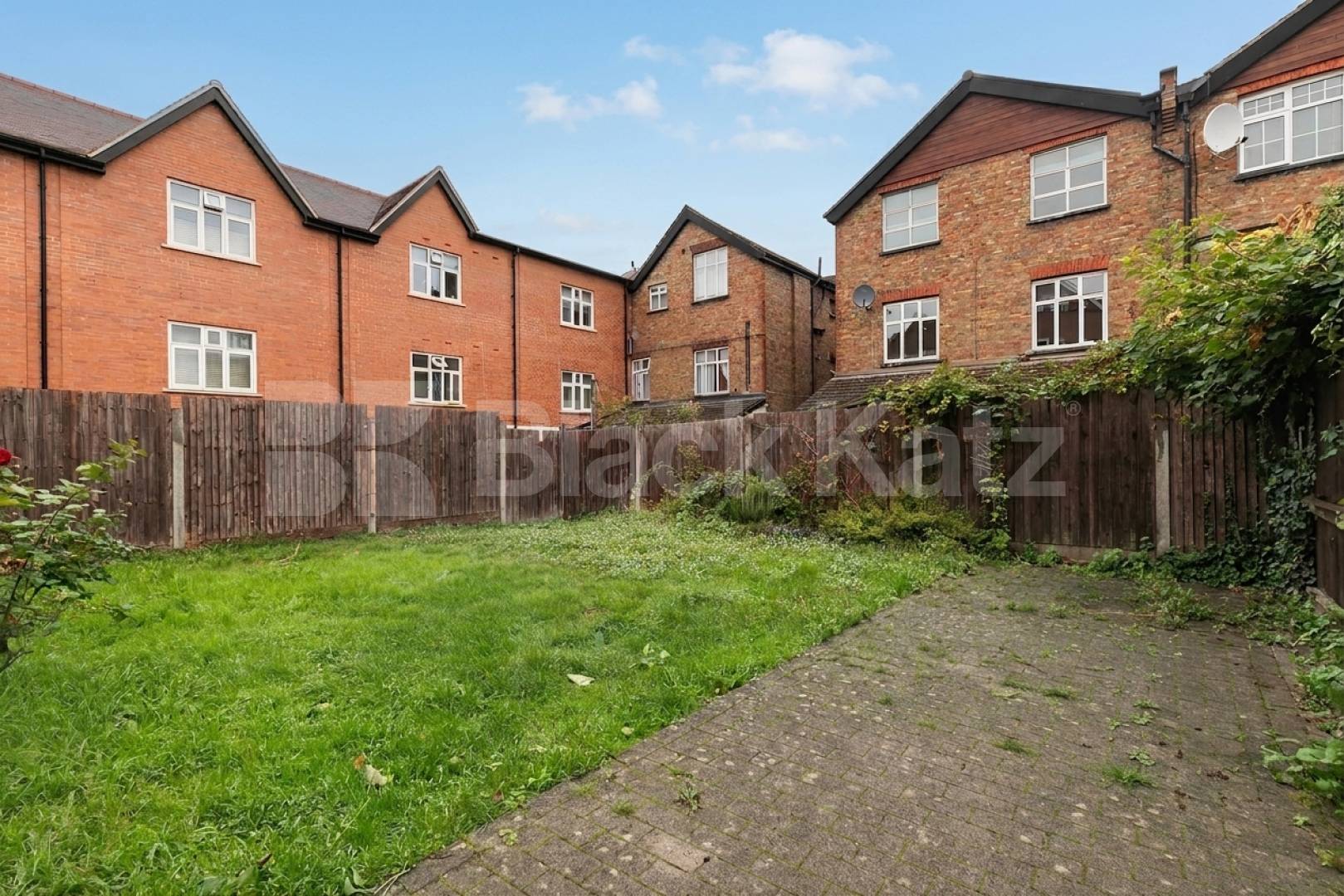 Available September Heathfield Park, Willesden Green, NW2,  Lotus House