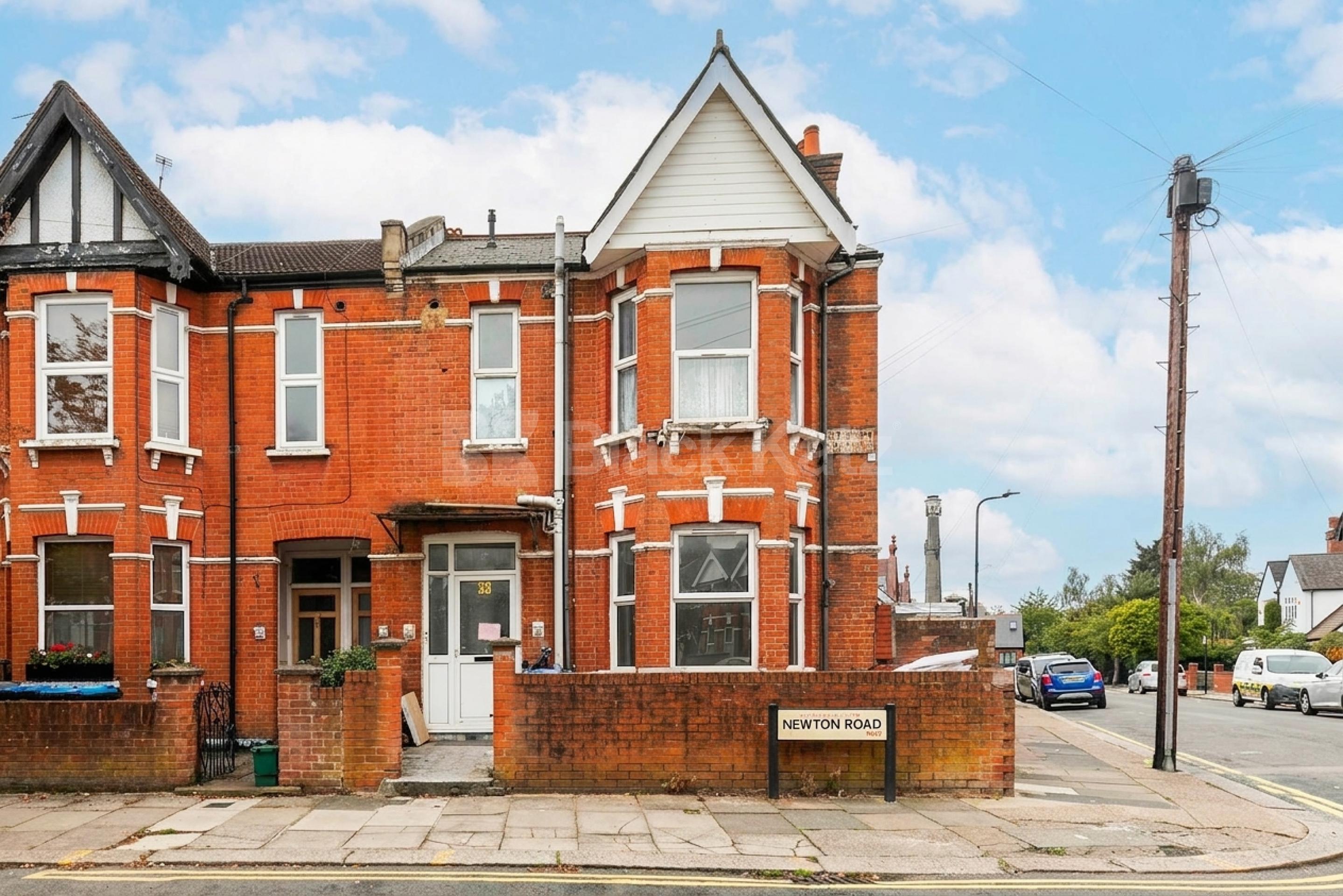 A well-presented three-bedroom furnished home situated on the popular Newton Road, NW2 Newton Road, London, NW2,  London NW2
