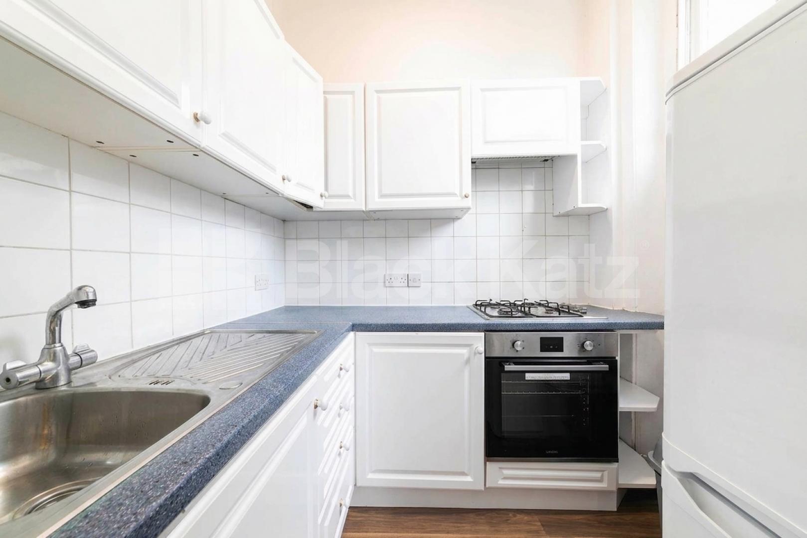 A well-presented, fully furnished one-bedroom apartment situated on the popular Belsize Road, NW6.The property comprises a bright and spacious reception room, a separate fully fitted kitchen, a generously sized double bedroom featuring large built-in Belsize Road, London, NW6,  London