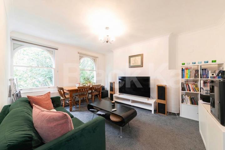 We are delighted to offer this fantastic, beautifully presented two bedroom apartment set on the second floor of a well maintained house conversion located in the heart of Ealing Broadway (District, Elizabeth, Central Line & National Rail) Windsor Road, London, W5,  London