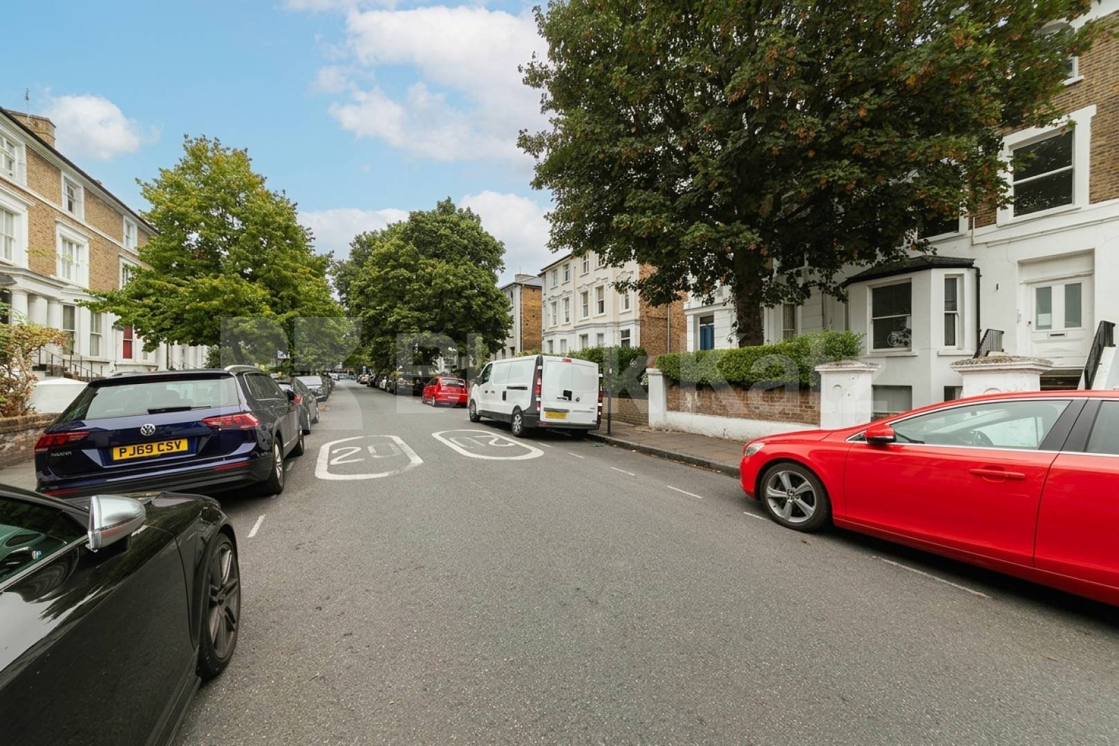 We are delighted to offer this fantastic, beautifully presented two bedroom apartment set on the second floor of a well maintained house conversion located in the heart of Ealing Broadway (District, Elizabeth, Central Line & National Rail) Windsor Road, London, W5,  London