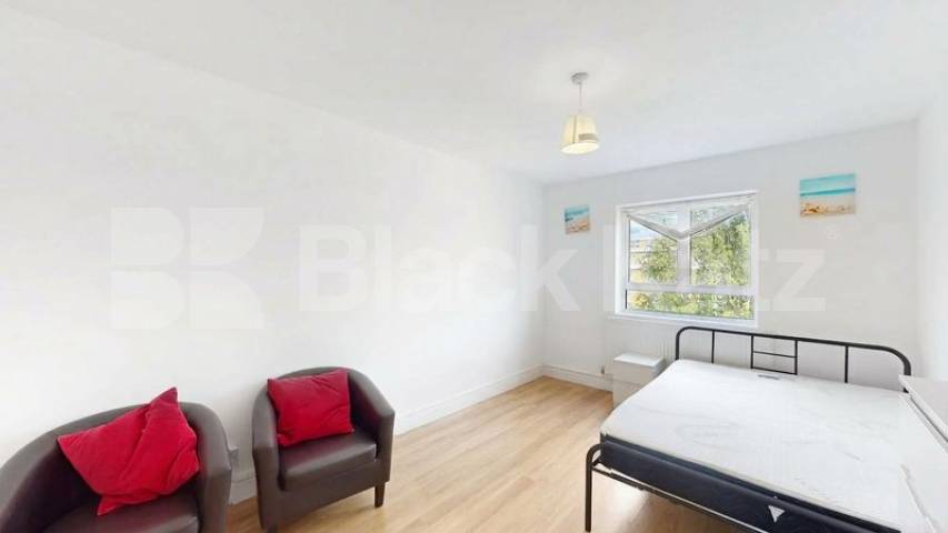 Fantastic spacious 3 bed walking distance to UCL, SOAS & ROYAL VET COLLEGE Plender Street, Camden