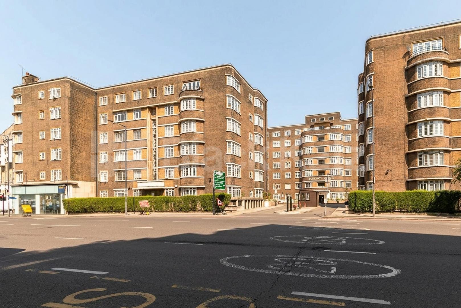 A well-presented two bedroom apartment located in Regency Lodge, NW3, available now Adelaide Road, Regency Lodge Adelaide Road, NW3,  Regency Lodge Adelaide Road