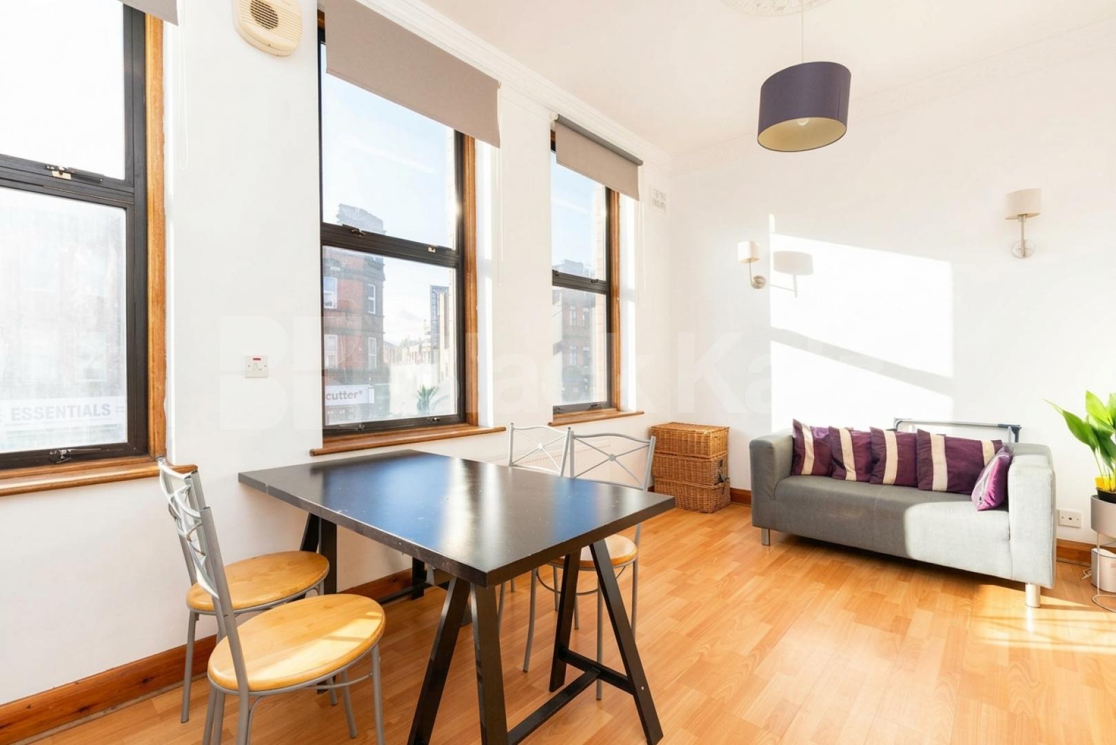 A well-presented two-bedroom apartment to rent on Finchley Road, NW3, available now Finchley Road, Hampstead, NW3,  London