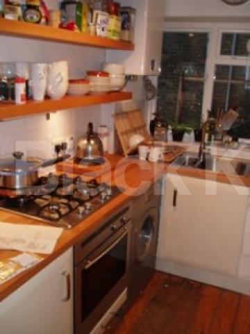 			1 Bedroom, 1 bath, 1 reception Flat			 Alexandra Grove, FINSBURY PARK N4