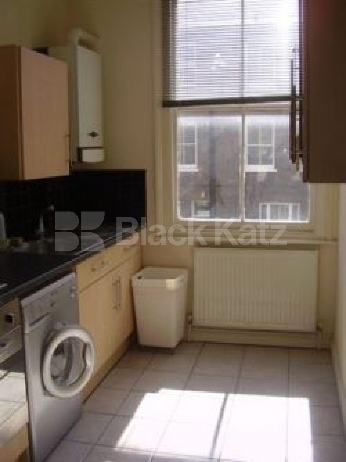 			2 Bedroom, 1 bath, 1 reception Flat			 Allen Road, STOKE NEWINGTON N16 N16