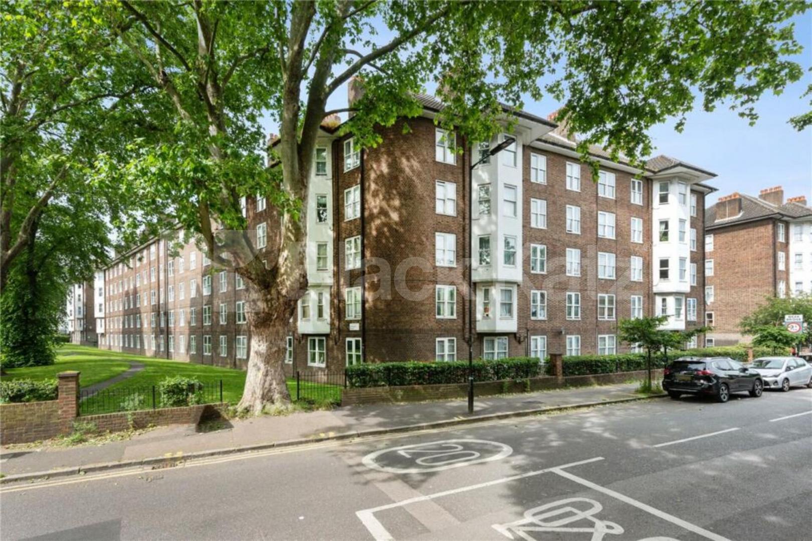 Spacious Two Bedroom Apartment on Amhurst Road, E8 Amhurst Road, Hackney