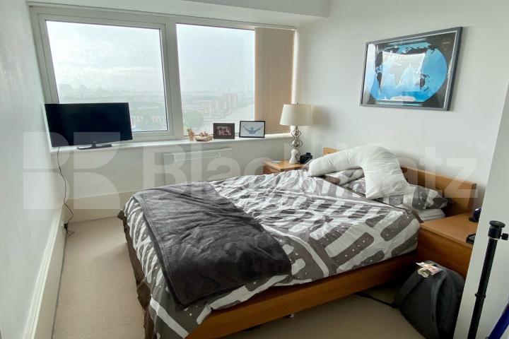 Stunning views, duplex apartment, includes water rates Aragon Tower George Beard Road,  Rotherhithe / Deptford