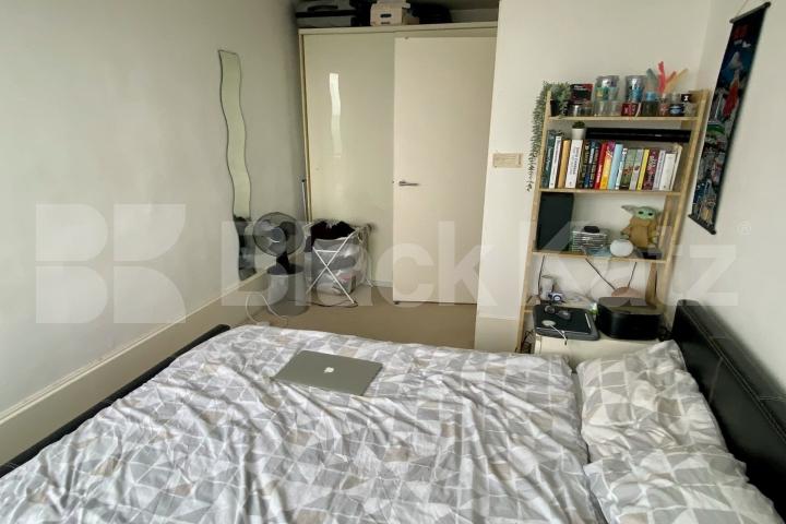 Stunning views, duplex apartment, includes water rates Aragon Tower George Beard Road,  Rotherhithe / Deptford