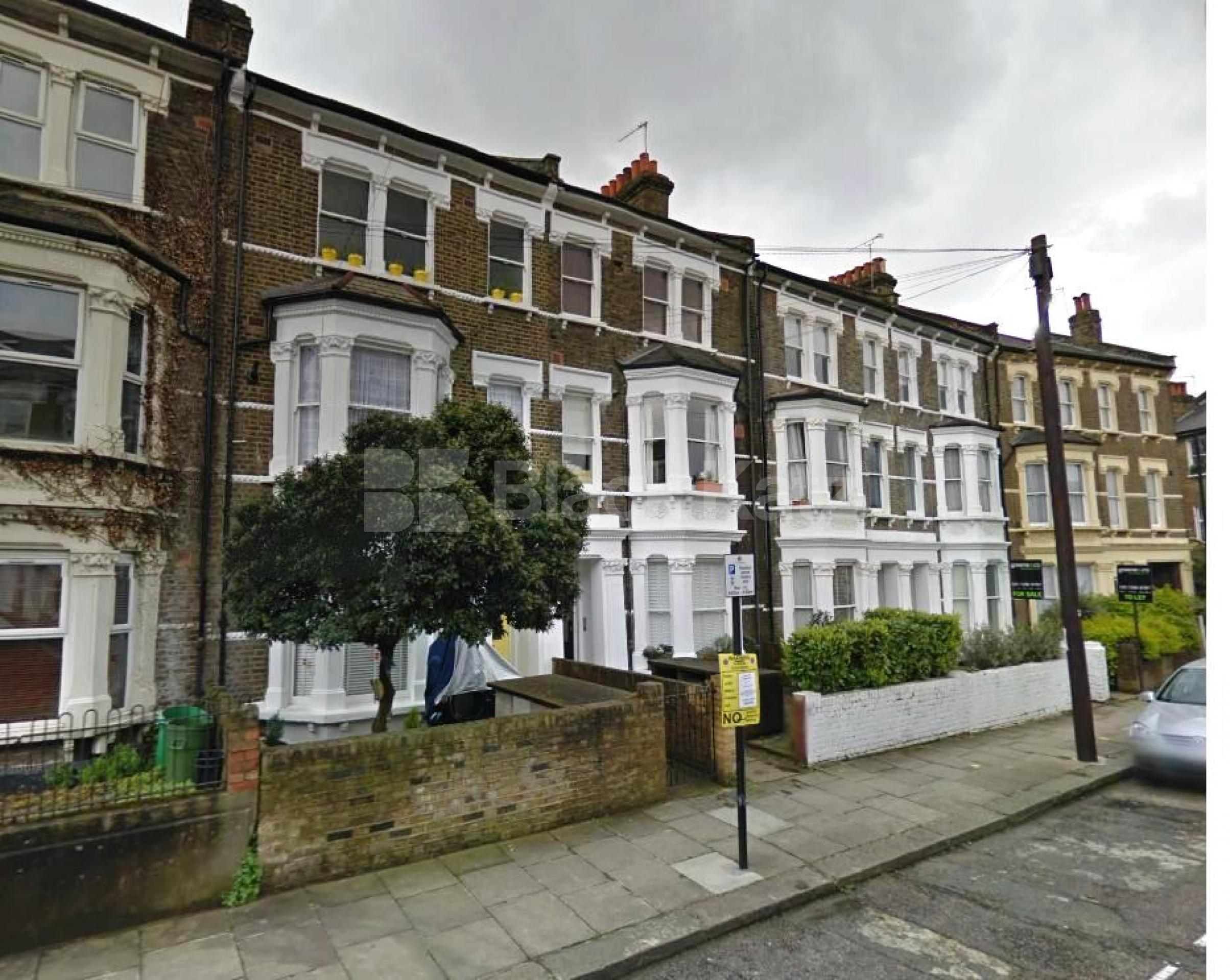 			AMAZING MODERN TWO BED!, 2 Bedroom, 1 bath, 1 reception Ground Floor Flat			 Bradiston road, MAIDA VALE/QUEENS PARK W9