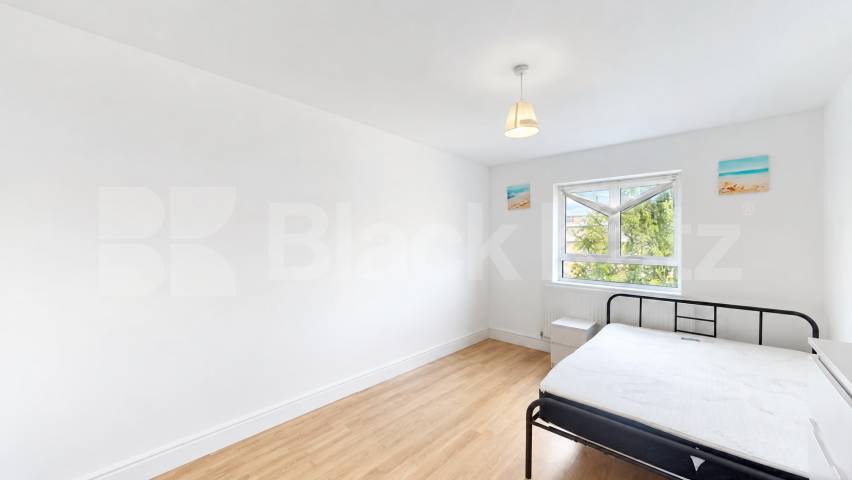 Fantastic spacious 3 bed walking distance to UCL, SOAS & ROYAL VET COLLEGE Plender Street, Camden